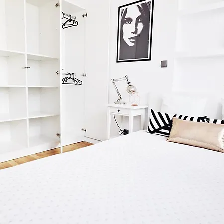 Premium Place In The Centre, Wi-fi - By Hik