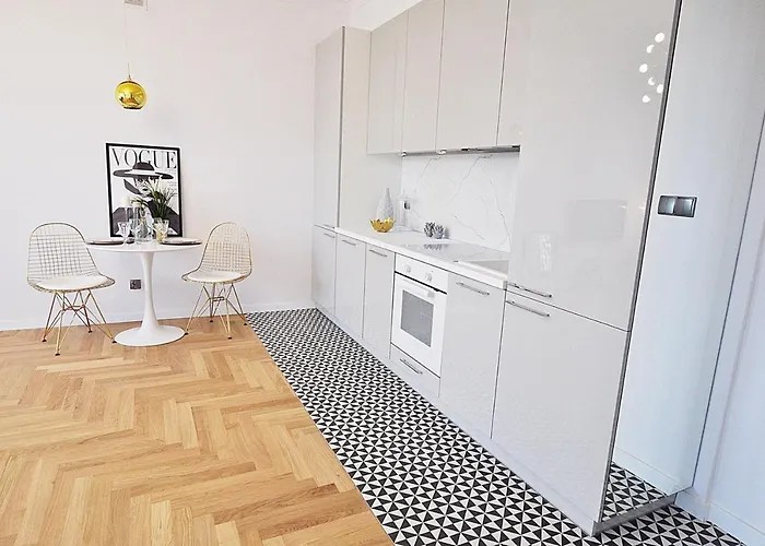 Premium Place In The Centre, Wi-fi - By Hik Apartament Warszawa