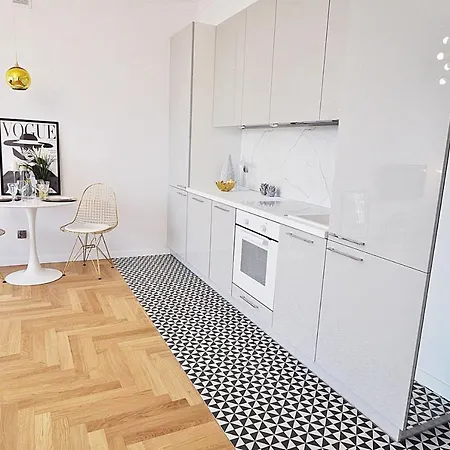 Premium Place In The Centre, Wi-fi - By Hik Apartment Warsaw